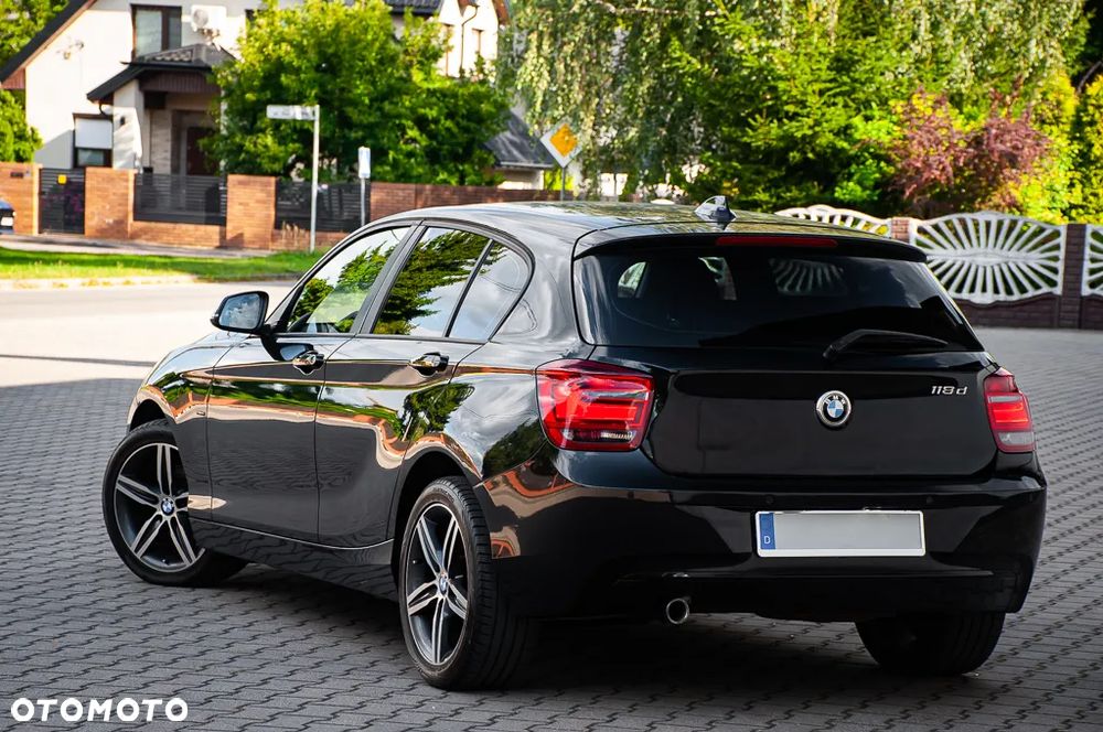 BMW Seria 1 118d Sport Line - 15