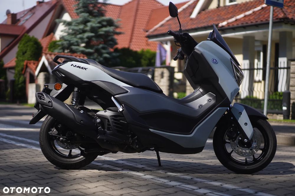 Yamaha NMAX - 3
