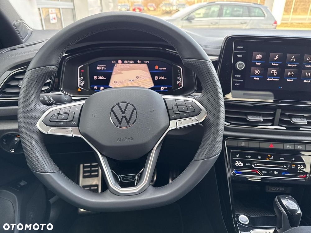 Volkswagen T-Roc - 13