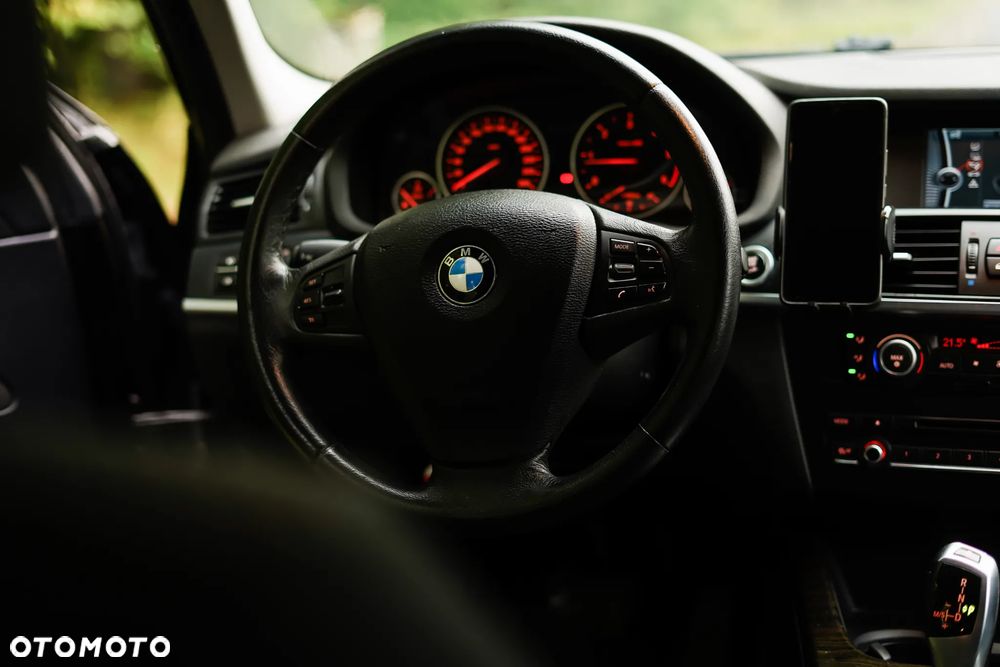 BMW X3 xDrive20d - 24