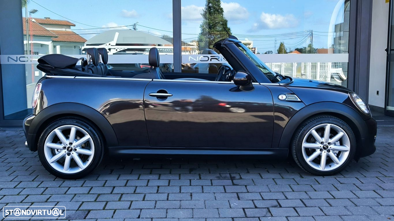 MINI Cabrio Cooper D - 14
