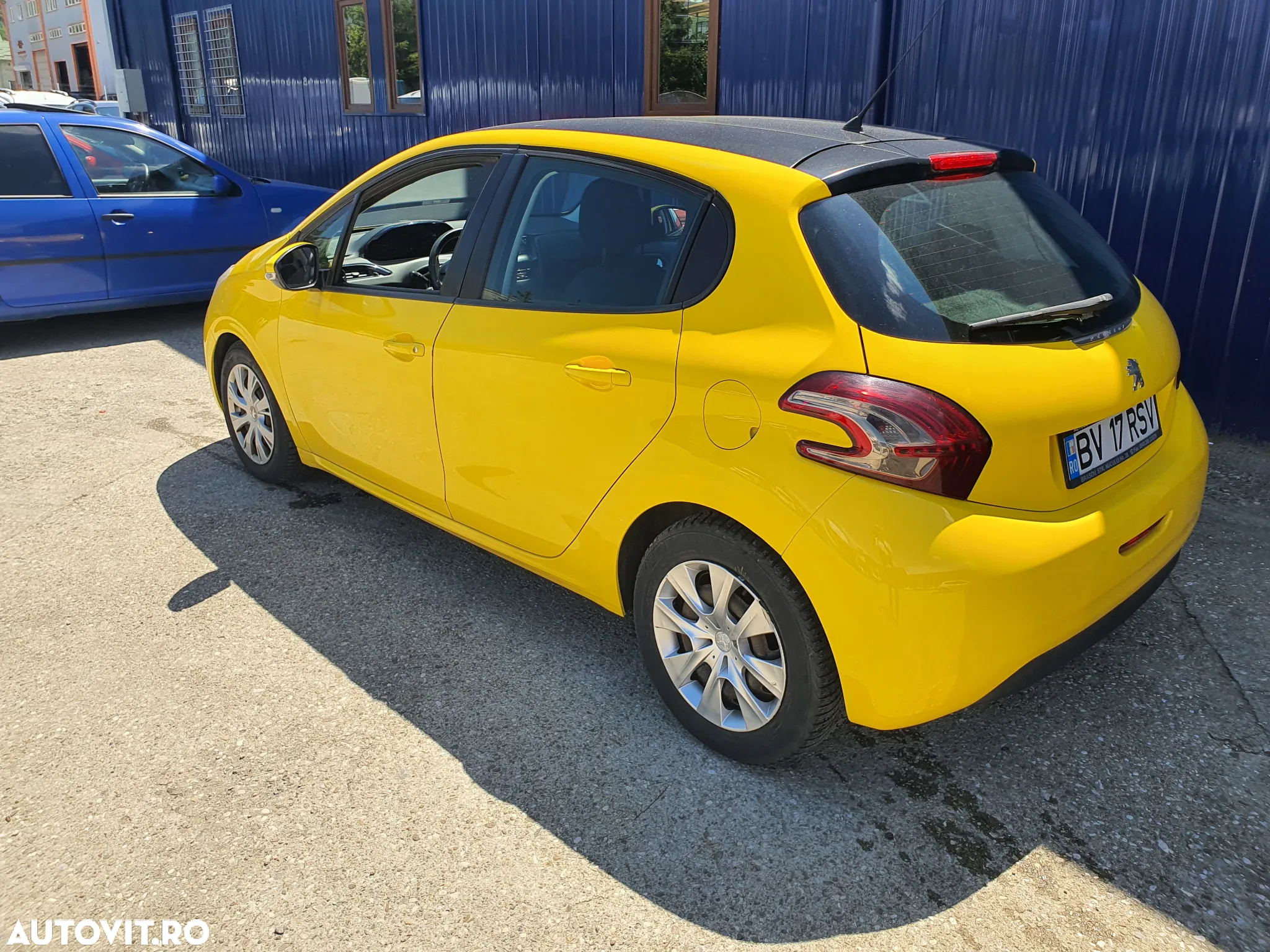 Peugeot 208 - 7