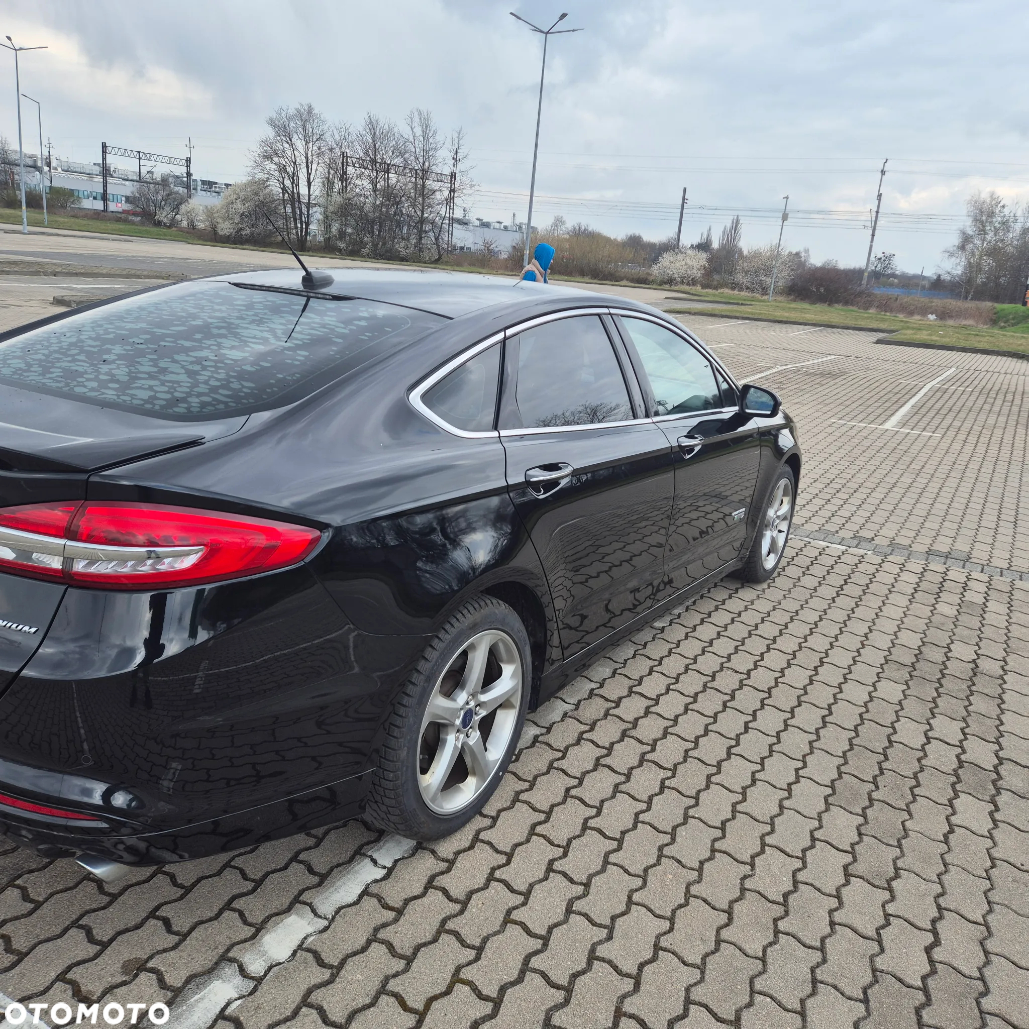 Ford Fusion - 18