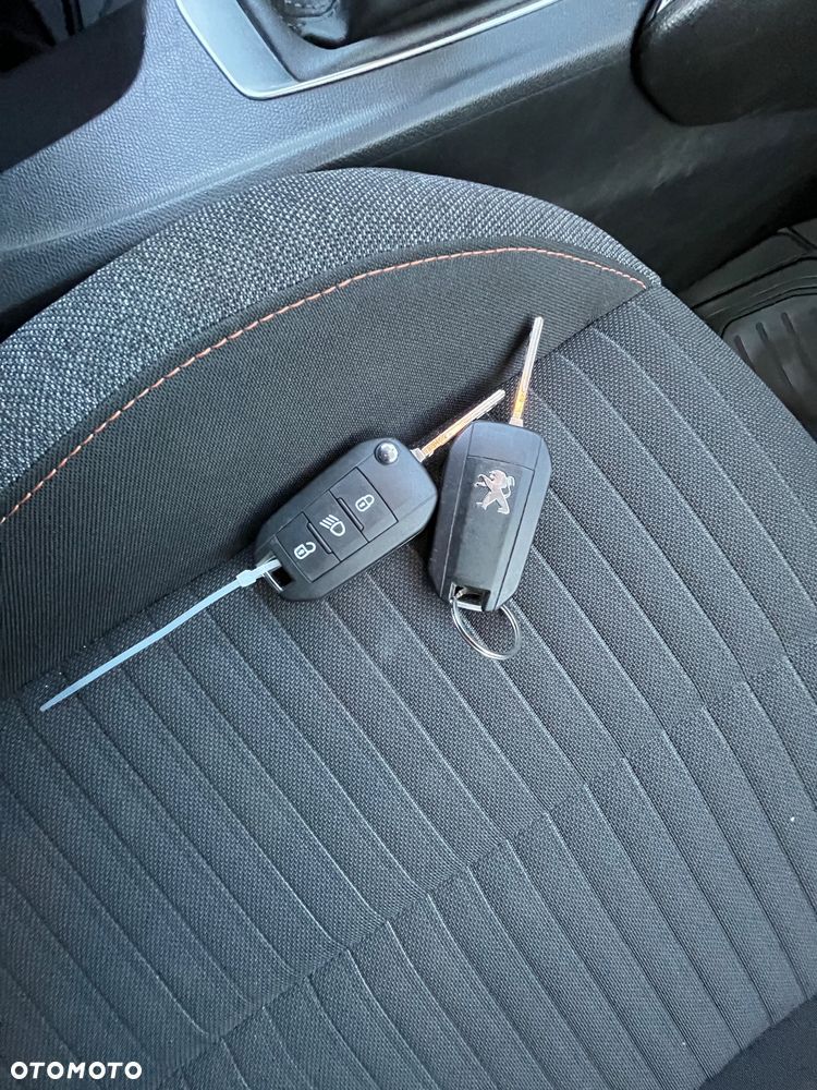 Peugeot 208 PureTech 75 Active - 16