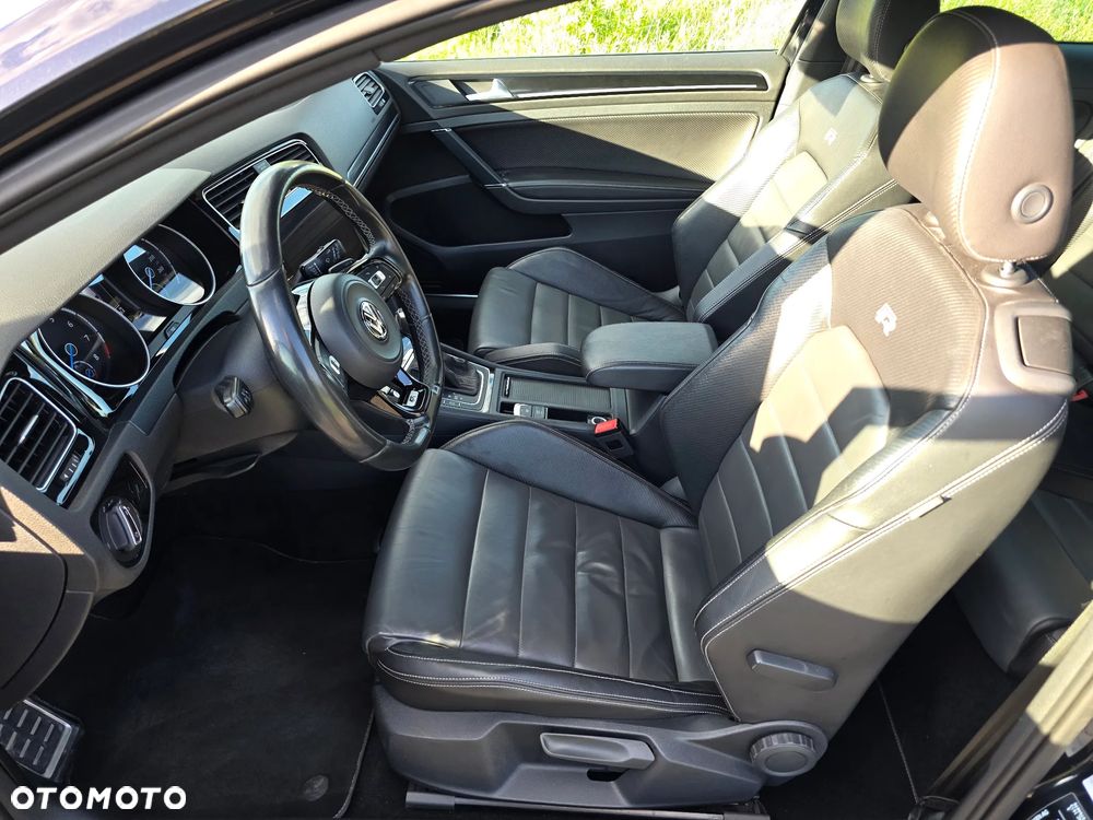 Volkswagen Golf - 20