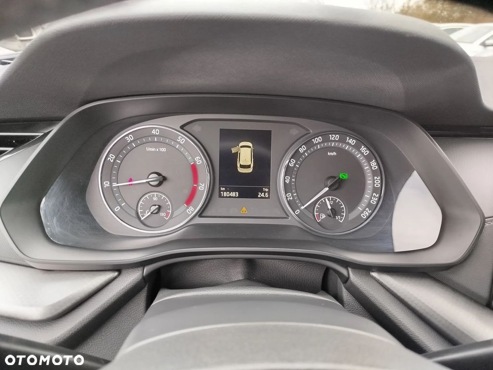Skoda Octavia - 16