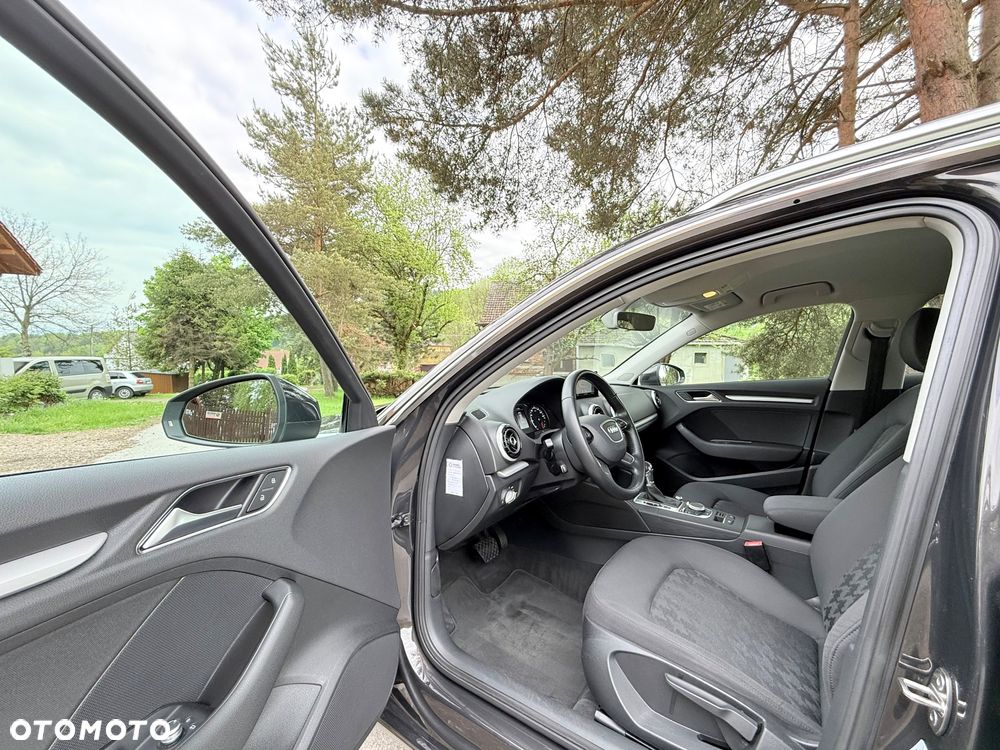 Audi A3 Sportback 1.2 TFSI Attraction S tronic - 14