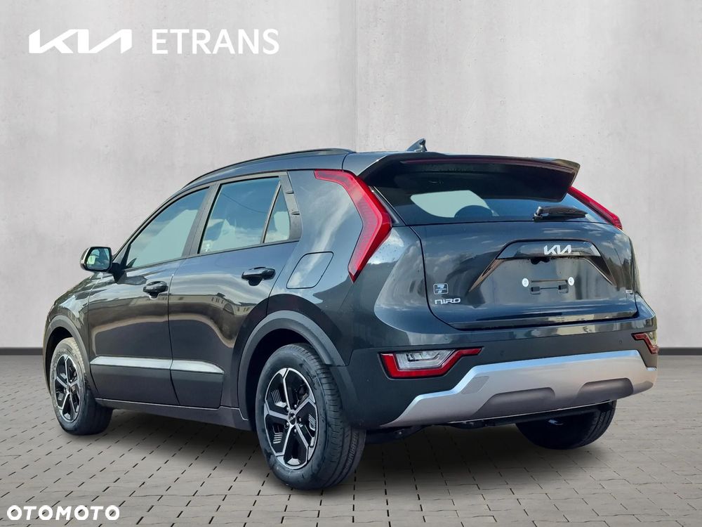 Kia Niro 1.6 GDI Hybrid M - 3