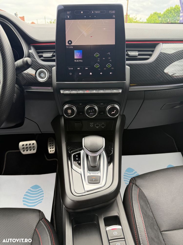 Renault Arkana E-TECH RS Line - 24