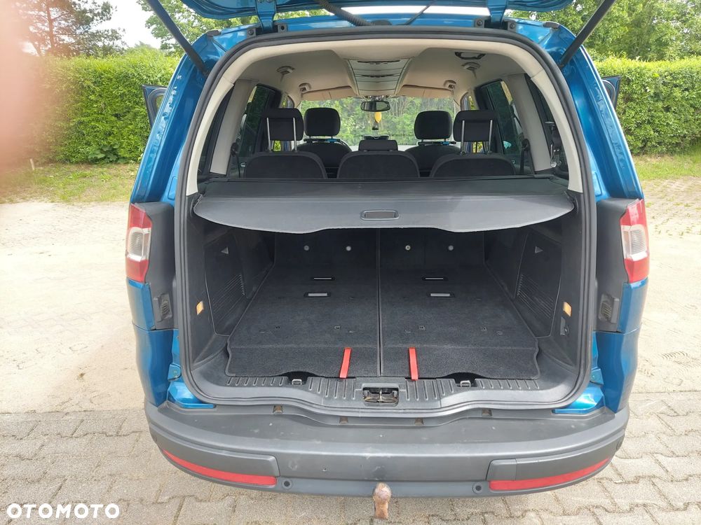 Ford Galaxy 2.0 TDCi Ghia - 19