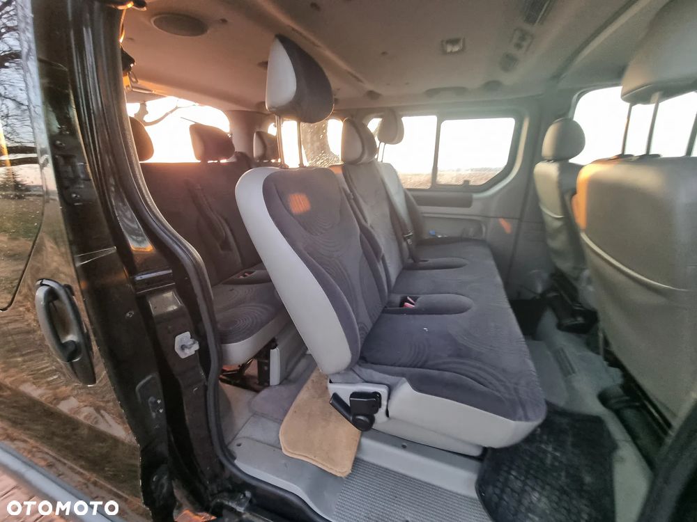Renault Trafic L1H1 Passenger Lux - 11