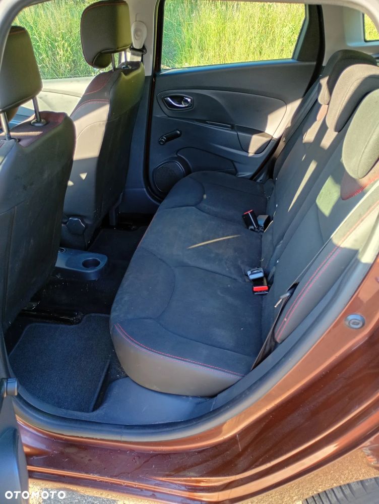 Renault Clio TCe 90 Limited - 15
