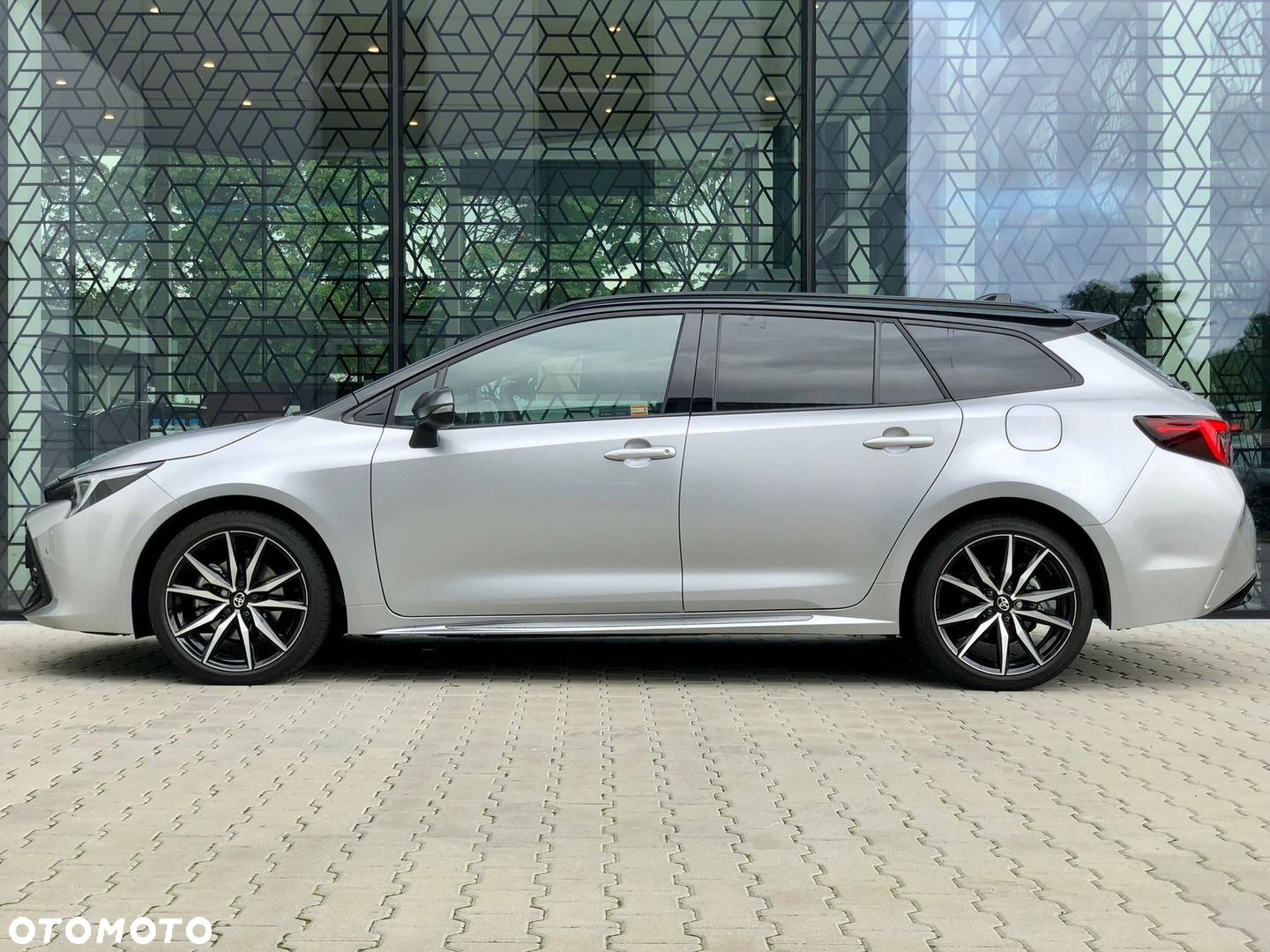 Toyota Corolla - 3