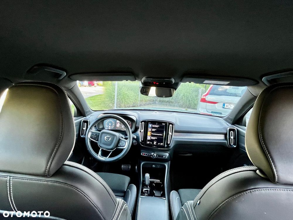 Volvo XC 40 B4 B R-Design - 13