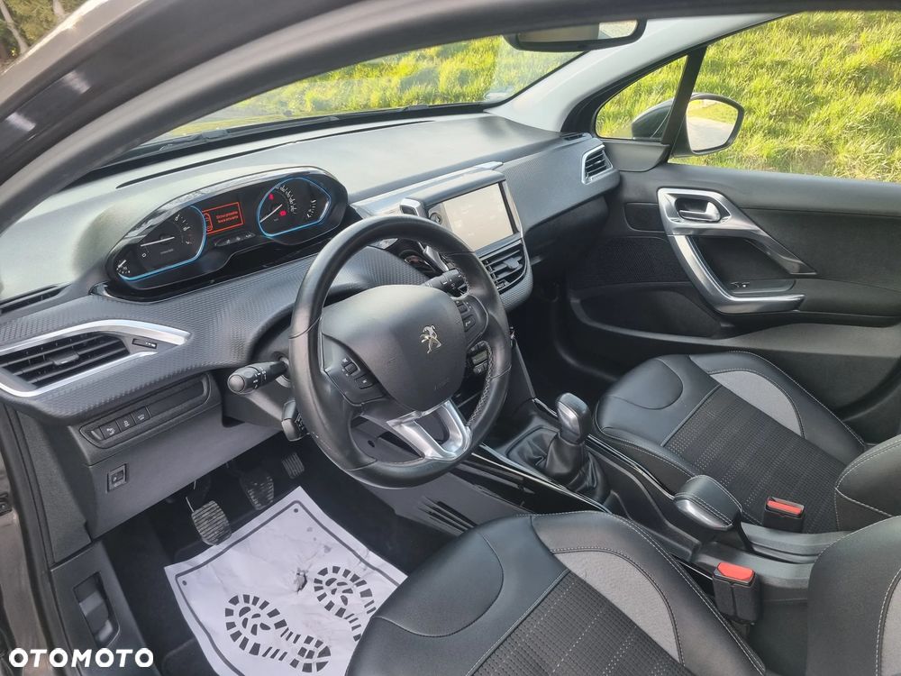 Peugeot 2008 PureTech 110 Stop&Start Crossway - 10