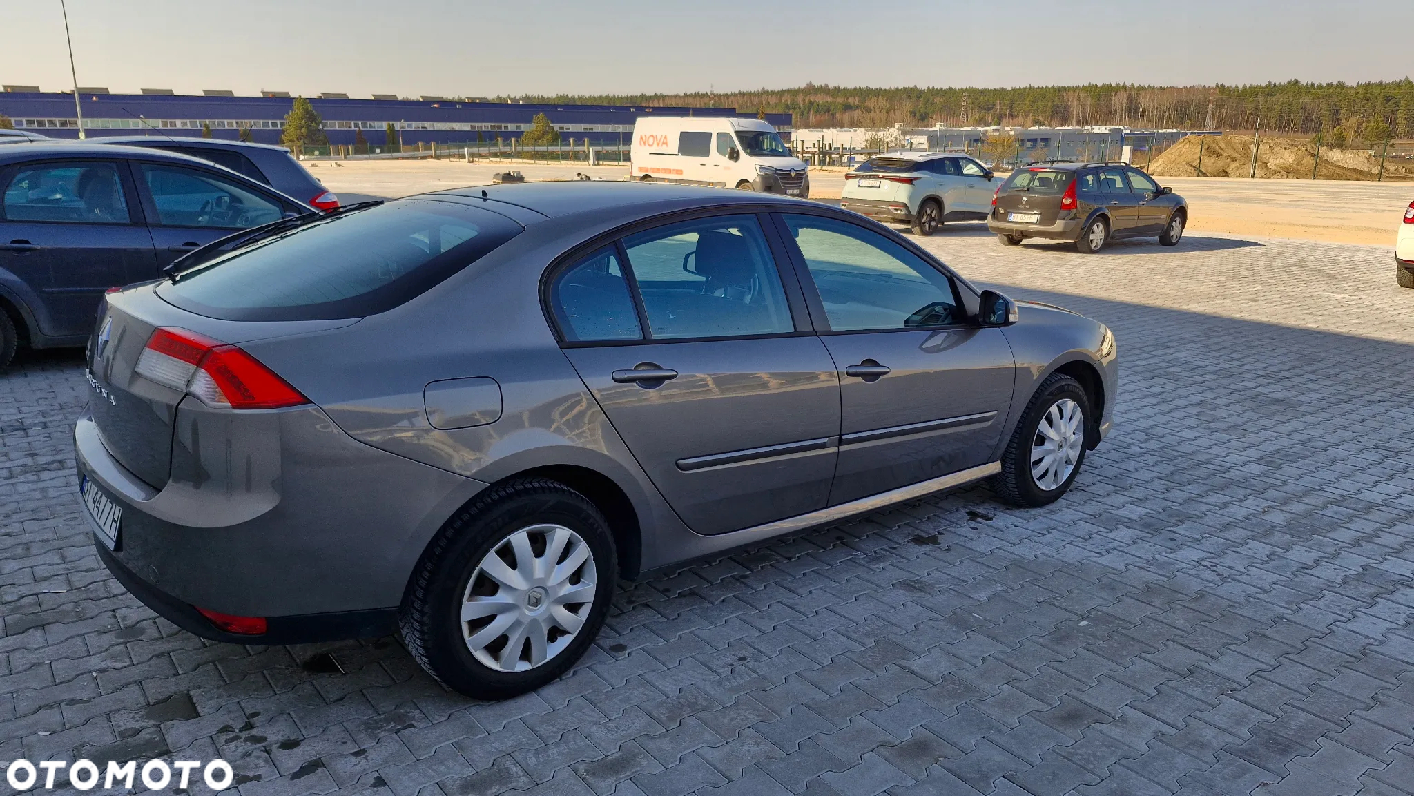 Renault Laguna 2.0 DCi Expression - 6