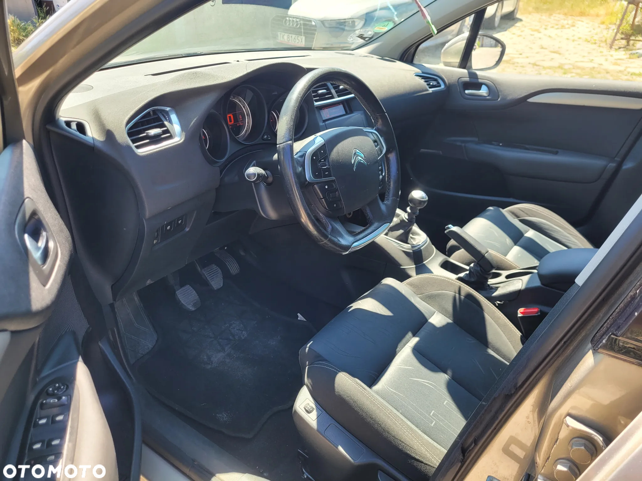 Citroën C4 1.6 HDi Exclusive - 9
