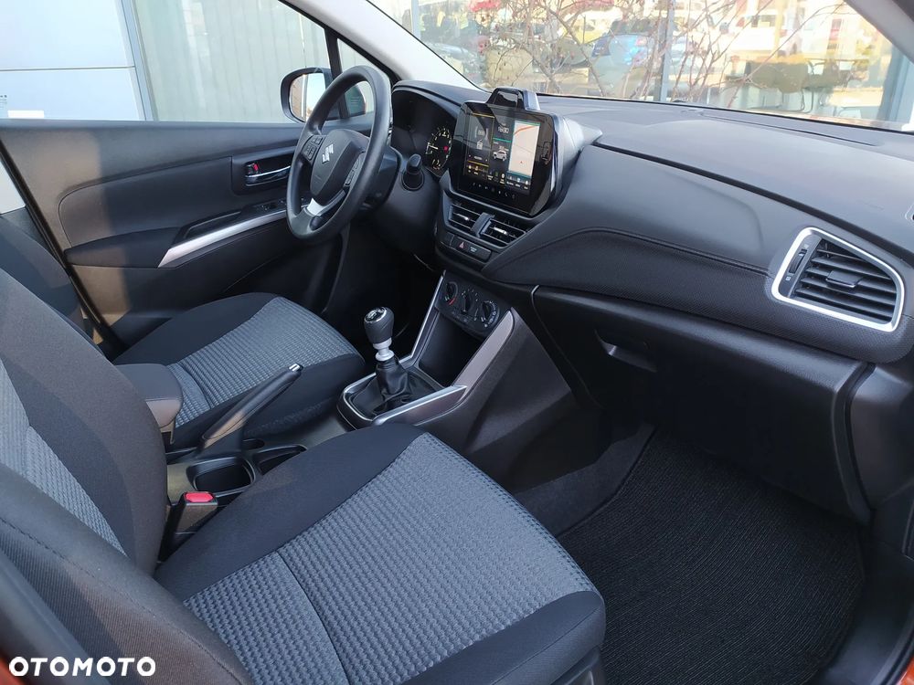Suzuki SX4 S-Cross - 24