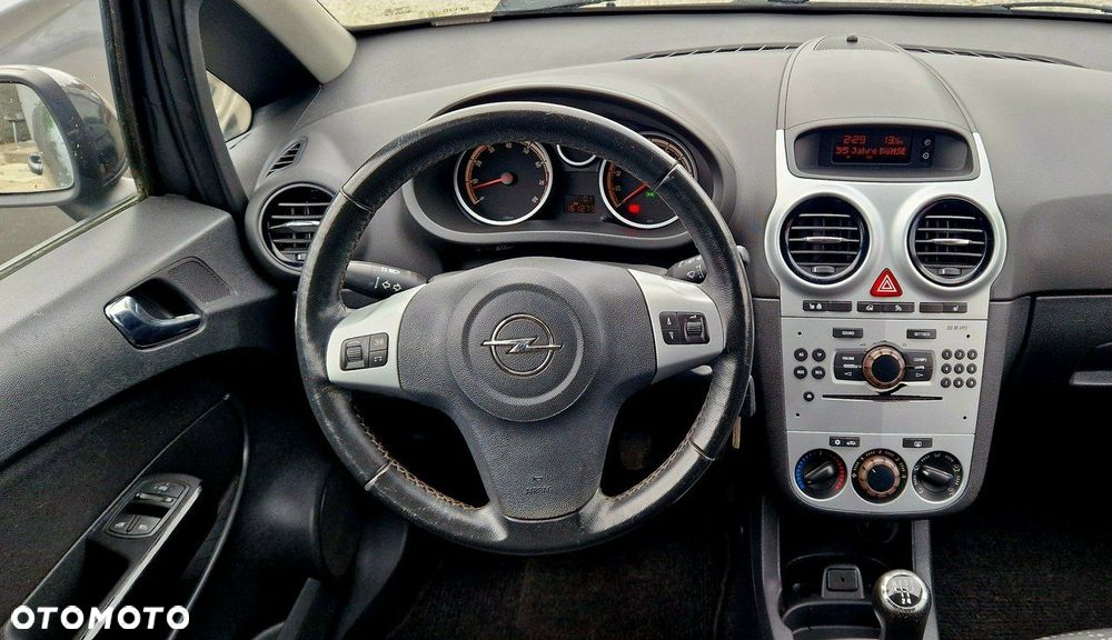 Opel Corsa 1.2 16V EcoFLEX Satellite - 13