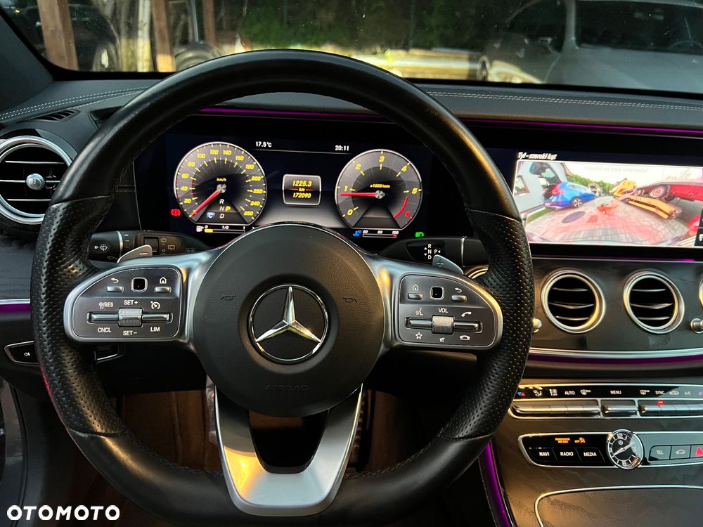 Mercedes-Benz Klasa E 200 d 9G-TRONIC AMG Line - 26