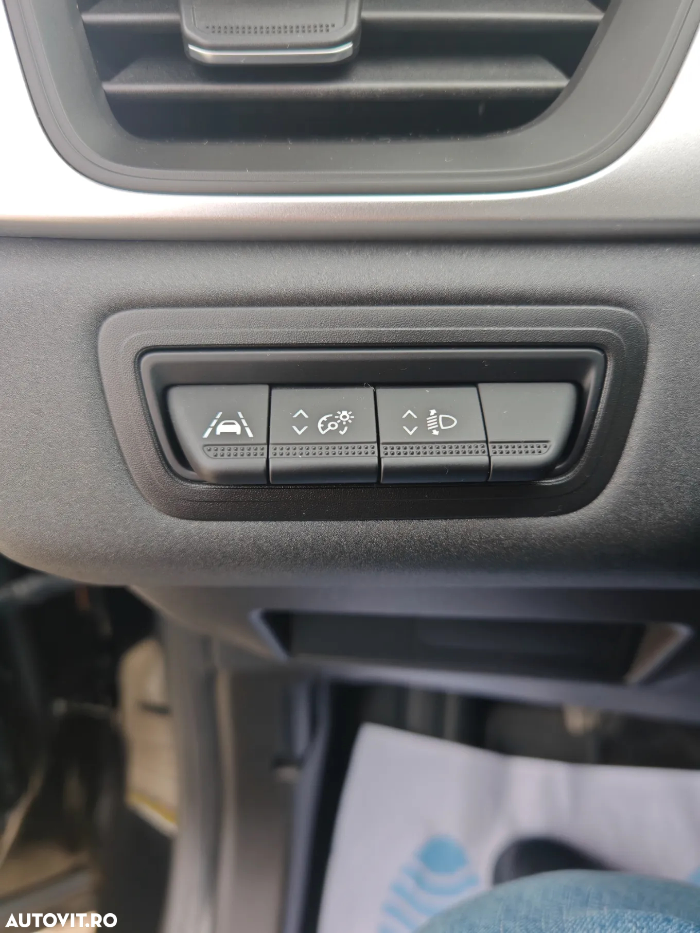 Renault Captur TCe 90 ZEN - 9