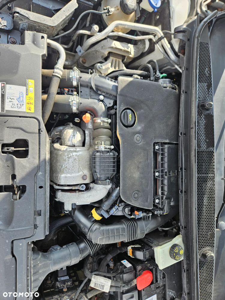Peugeot 308 BlueHDi FAP 120 Stop&Start Allure - 27