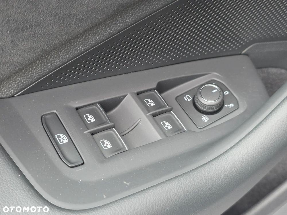 Volkswagen Passat - 36
