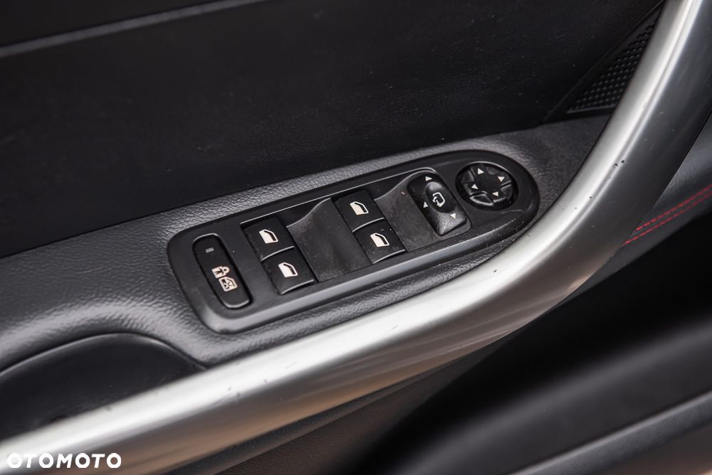 Peugeot 308 1.6 THP GTi - 22