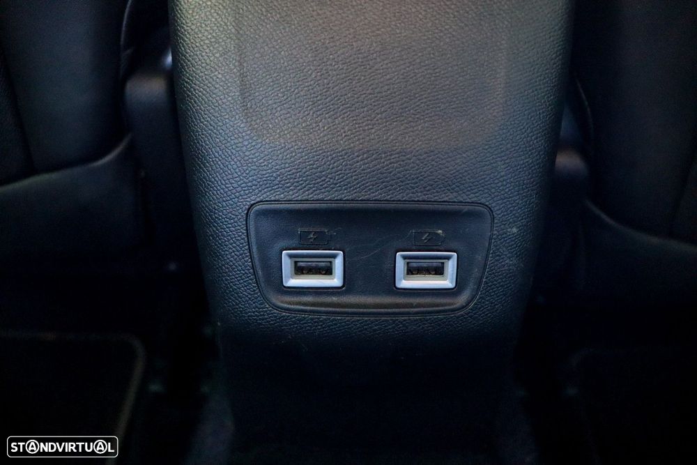 Peugeot e-2008 50 kWh GT Line - 16