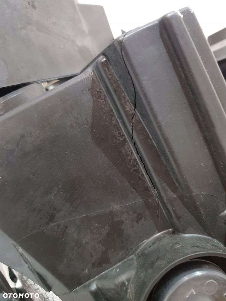 lampa lewa lewy przód 9816825580 opel combo e 21r eu - 9