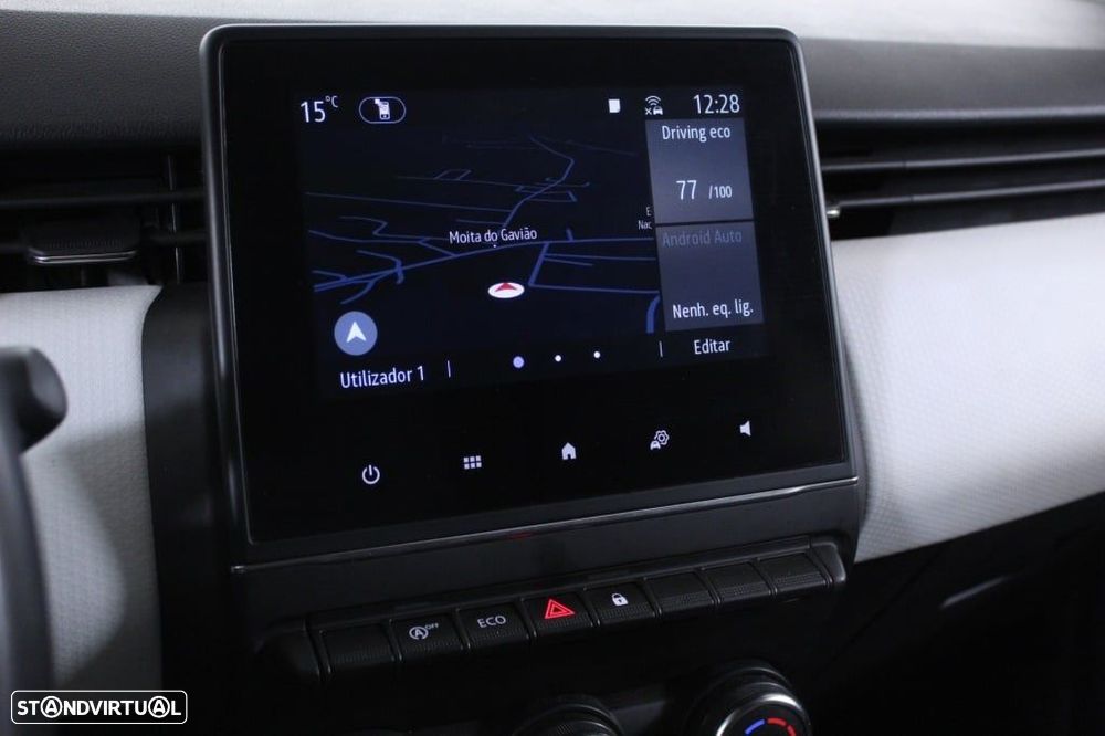 Renault Clio 1.0 TCe Evolution - 28