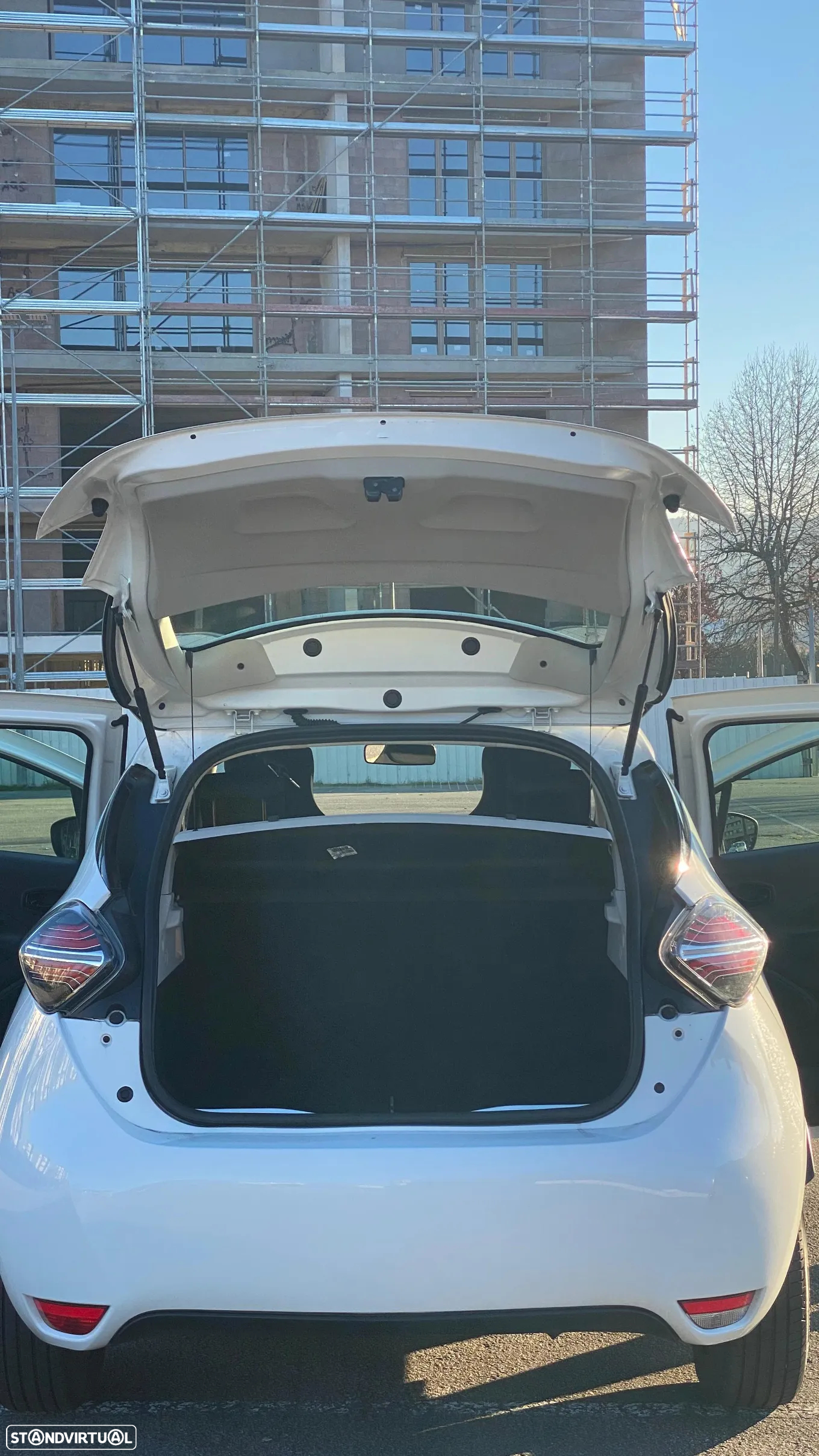 Renault Zoe (c/ Bateria) Limited 50 - 7