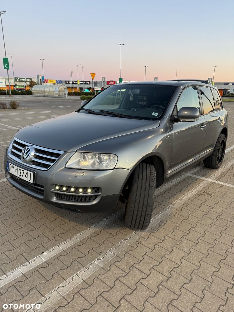 Volkswagen Touareg - 2