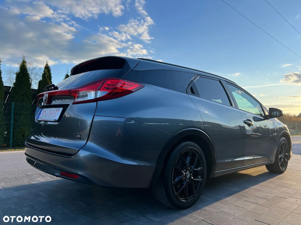 Honda Civic 1.8 i-VTEC Automatik Sport Black Edition - 16