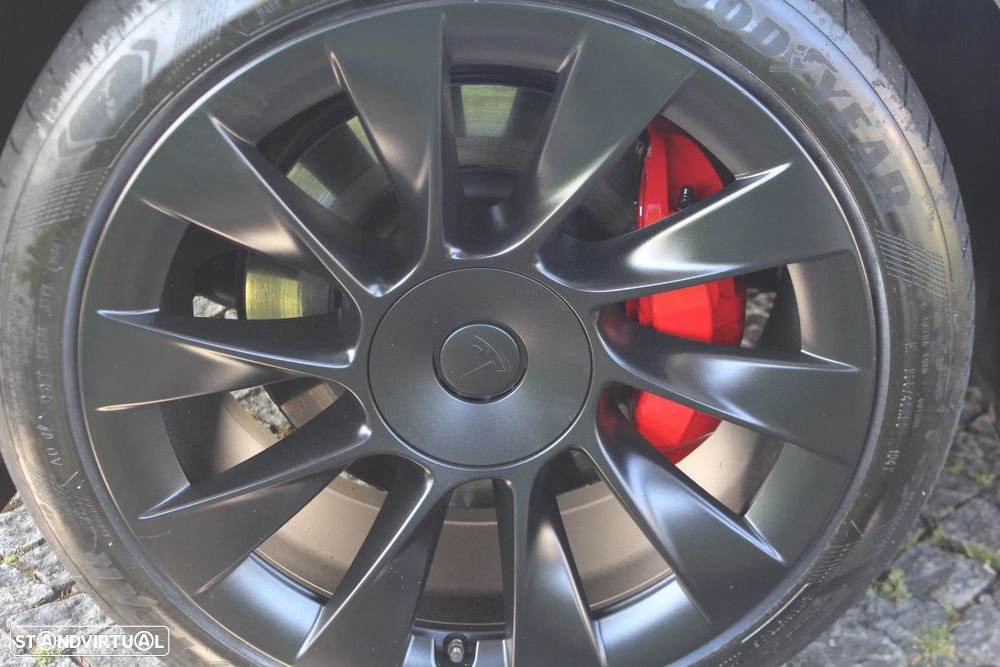 Tesla Model Y Long Range Tração Integral - 10