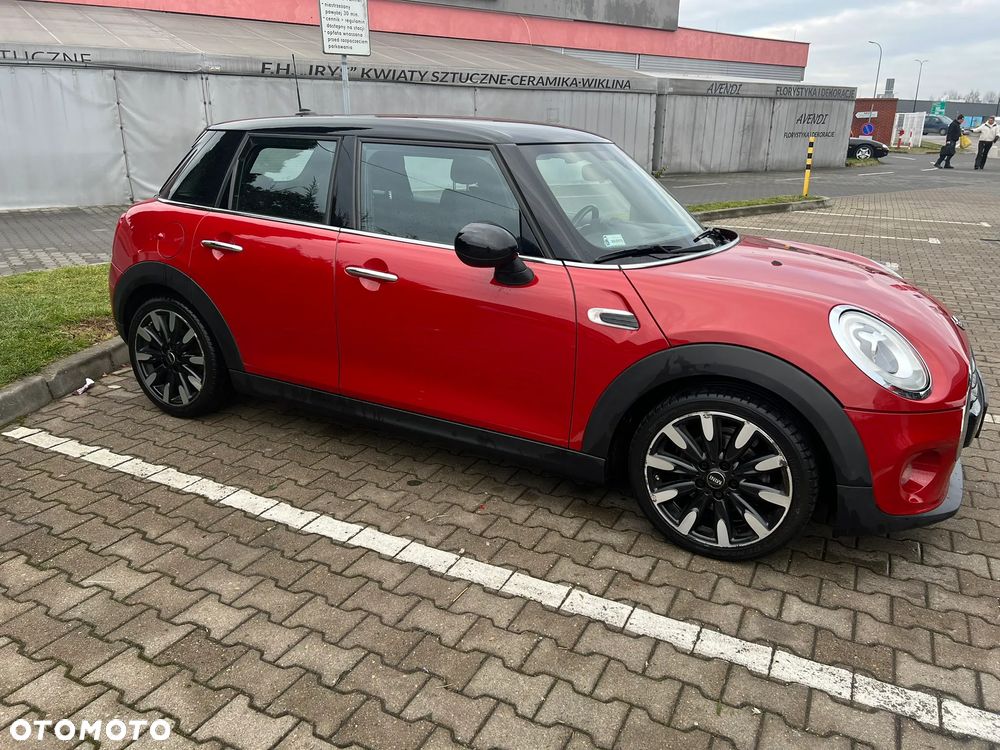 MINI Cooper Standard - 1