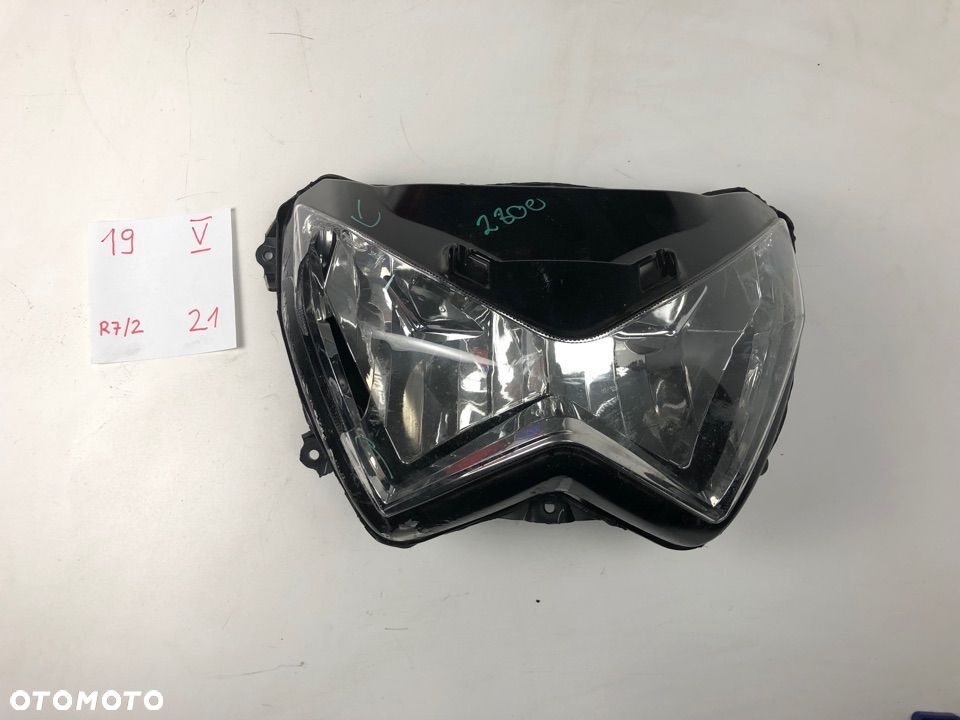 Kawasaki Z 800 13-17 lampa reflektor europa - 1