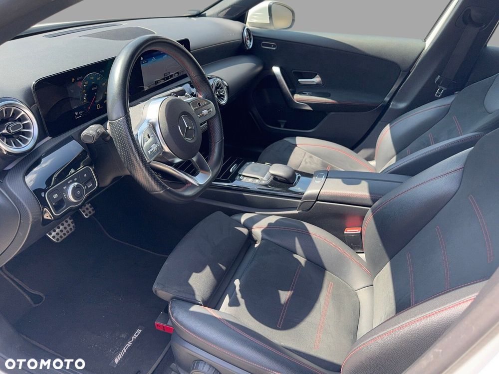 Mercedes-Benz Klasa A 180 AMG Line 7G-DCT - 11