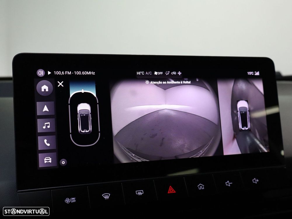 MG MG4 64 kWh Luxury - 16