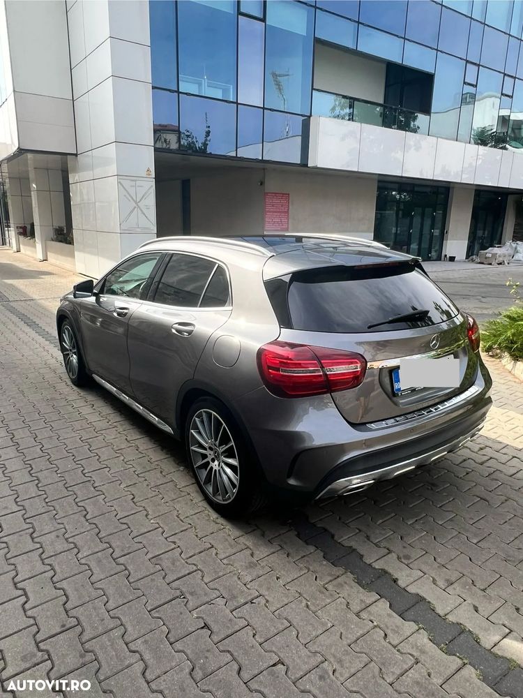 Mercedes-Benz GLA 250 4Matic 7G-DCT AMG Line - 5