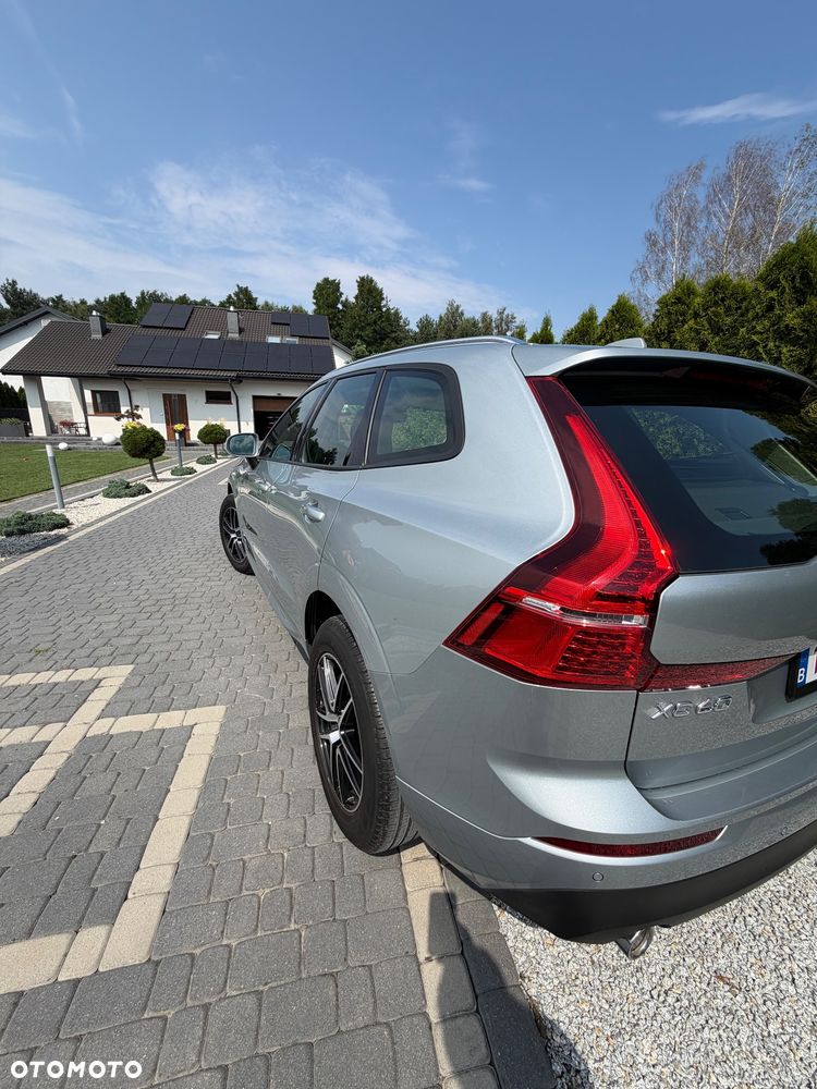 Volvo XC 60 D4 AWD Momentum - 8