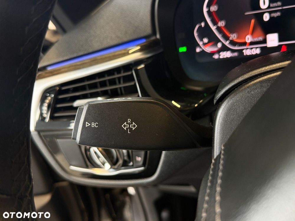 BMW Seria 5 - 28