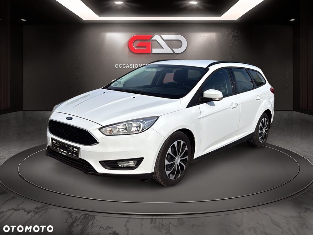 Ford Focus - 11