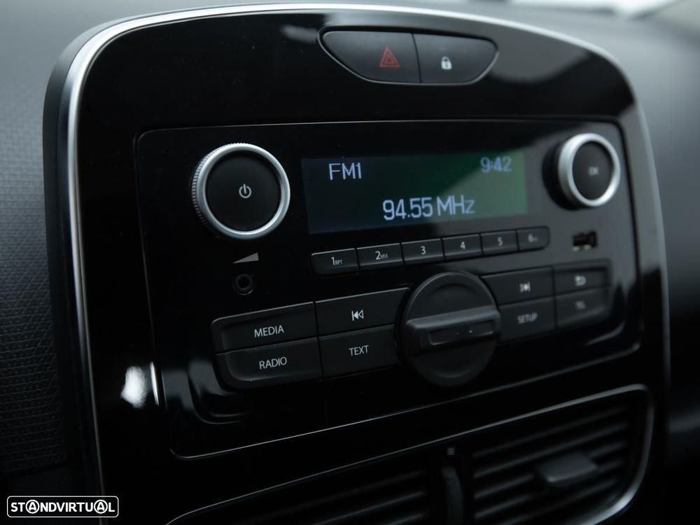 Renault Clio 1.5 dCi Zen - 12