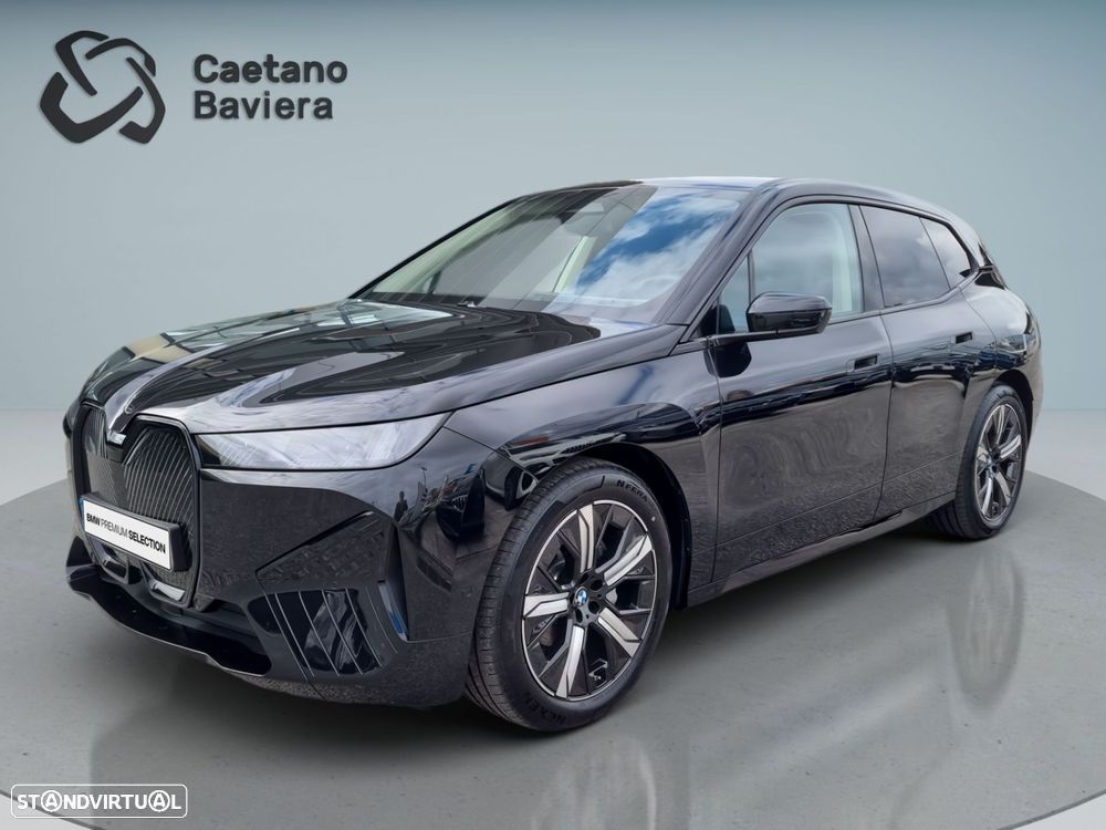 BMW iX xDrive 45 Pack Desportivo - 1