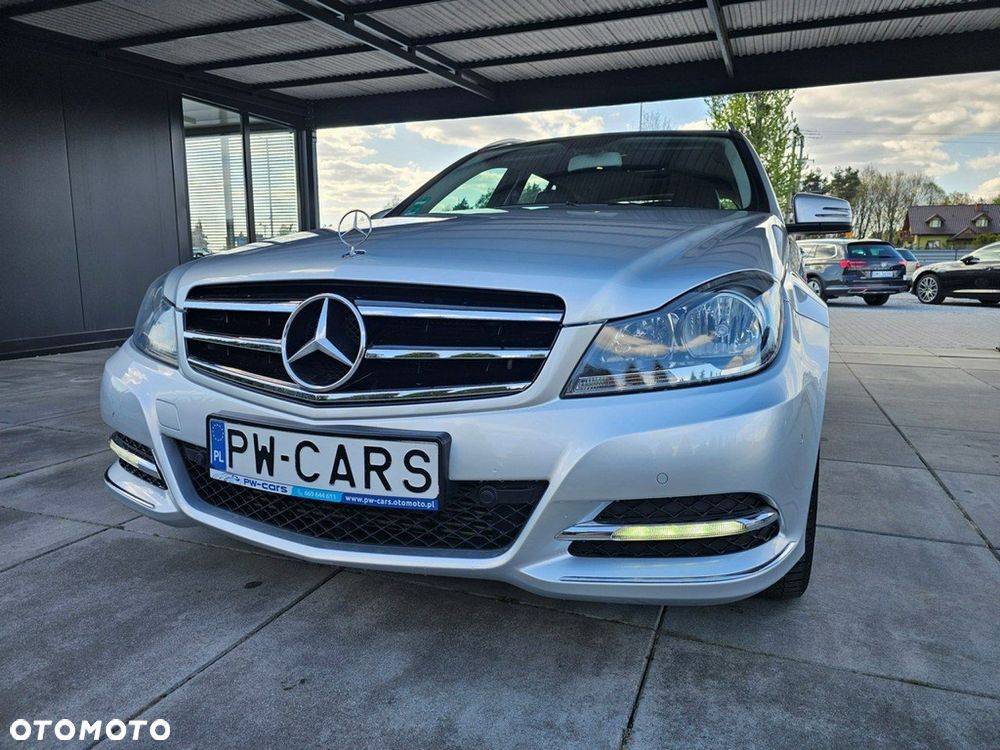 Mercedes-Benz Klasa C 200 Avantgarde Edition - 8