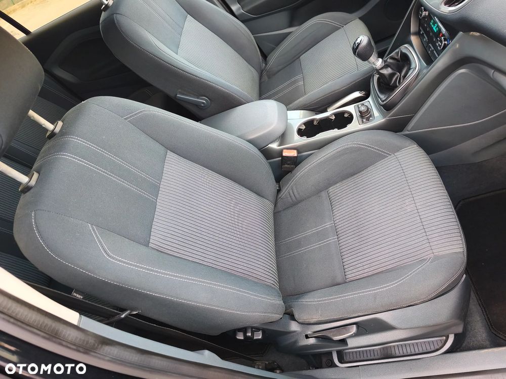 Ford Grand C-MAX 1.6 TDCi Titanium - 32