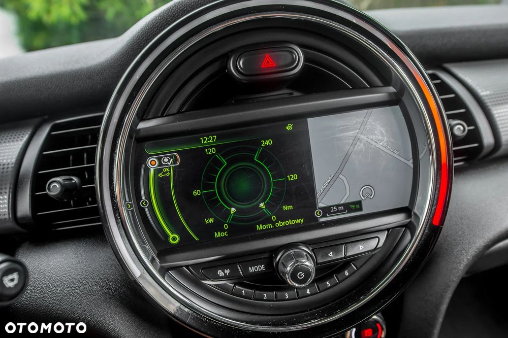 MINI Cooper Essential Trim - 24