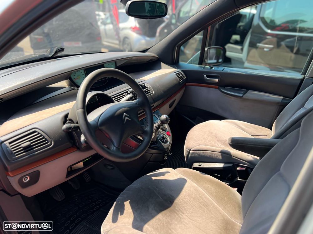 Citroën C8 2.2 HDi 16V Exclusive - 7