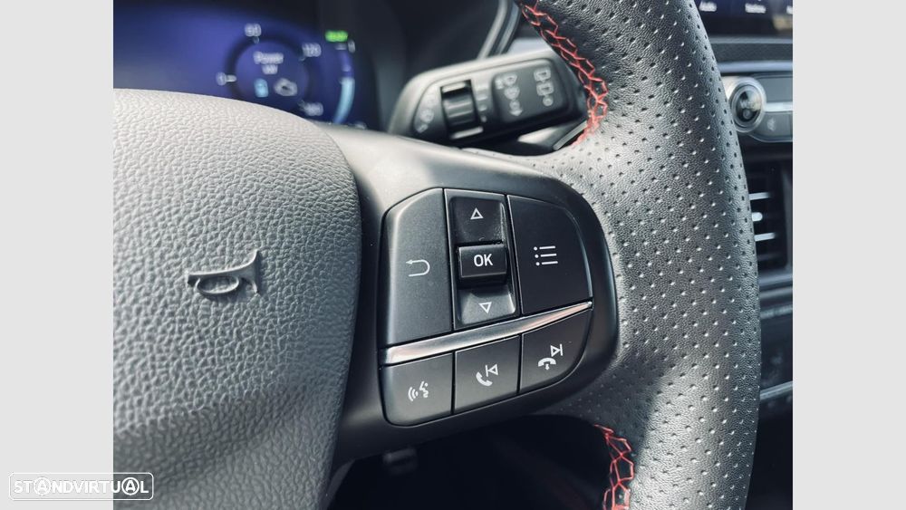 Ford Kuga 2.5 PHEV ST-Line X - 14